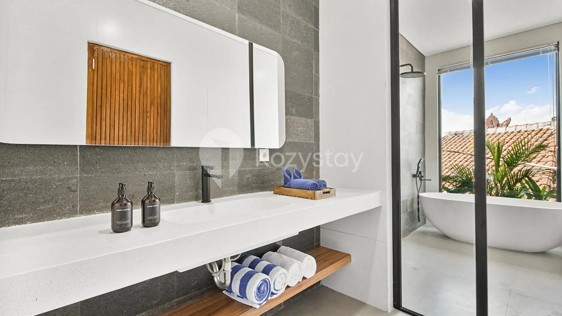 Kanani Villa By Kozystay - Umalas Seminyak  0*, Seminyak (Bali)